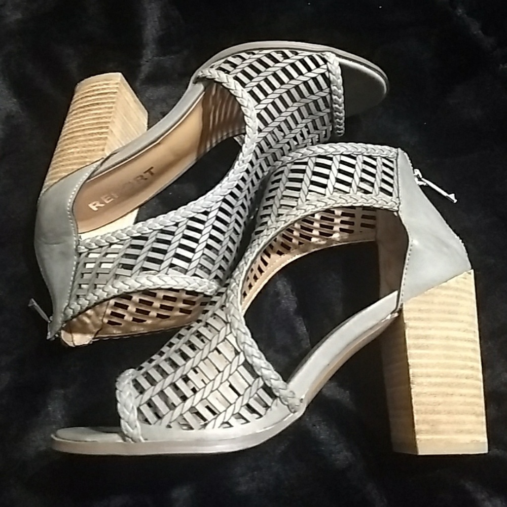 Report Stack Heels - Picture 4 of 7